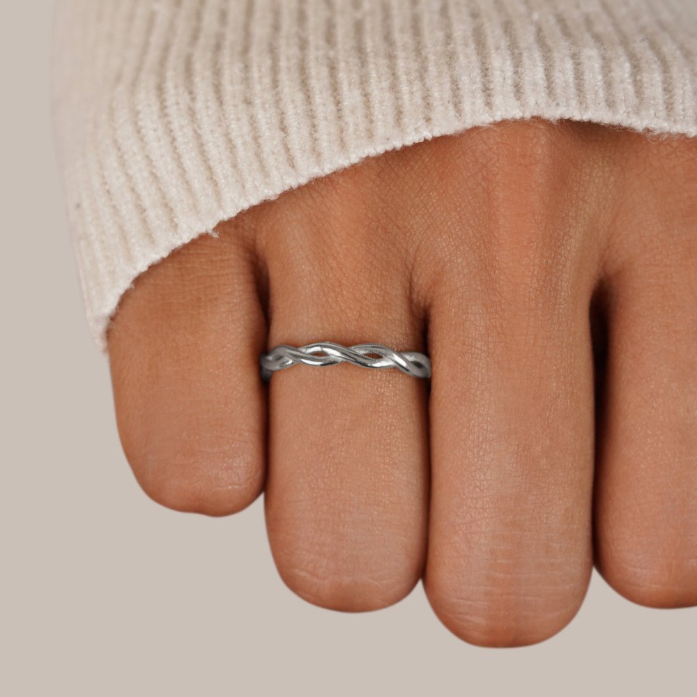 Bague Infinity en Argent 18 Carats 1